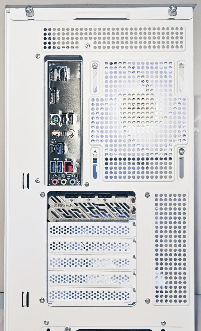 【新品】高性能ゲーミングPC RX7800XT Ryzen7 9700X