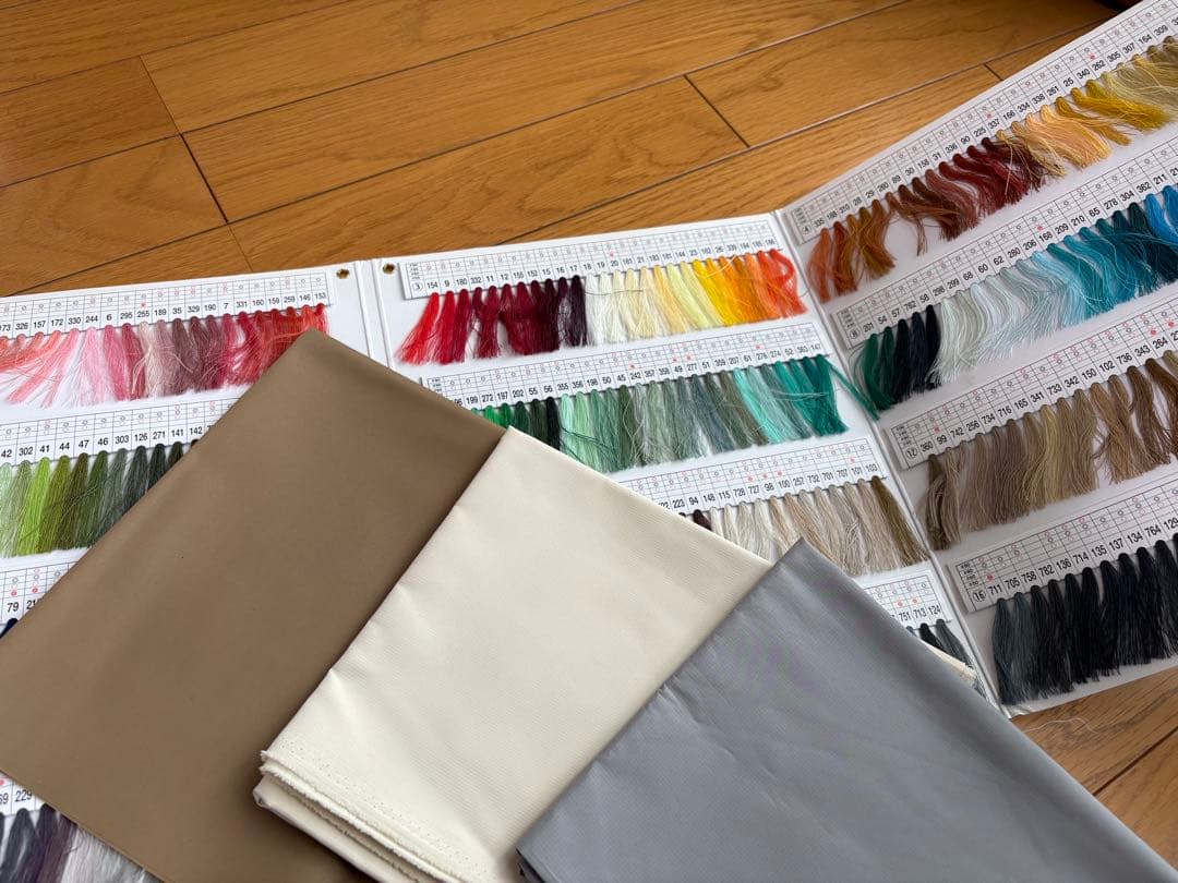 イングリッシーナ用 ベルトカバー類、背面カバー　水玉赤