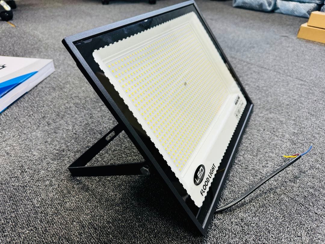 超高光度 LED400W 1個昼光色6000K 44000LM IP65