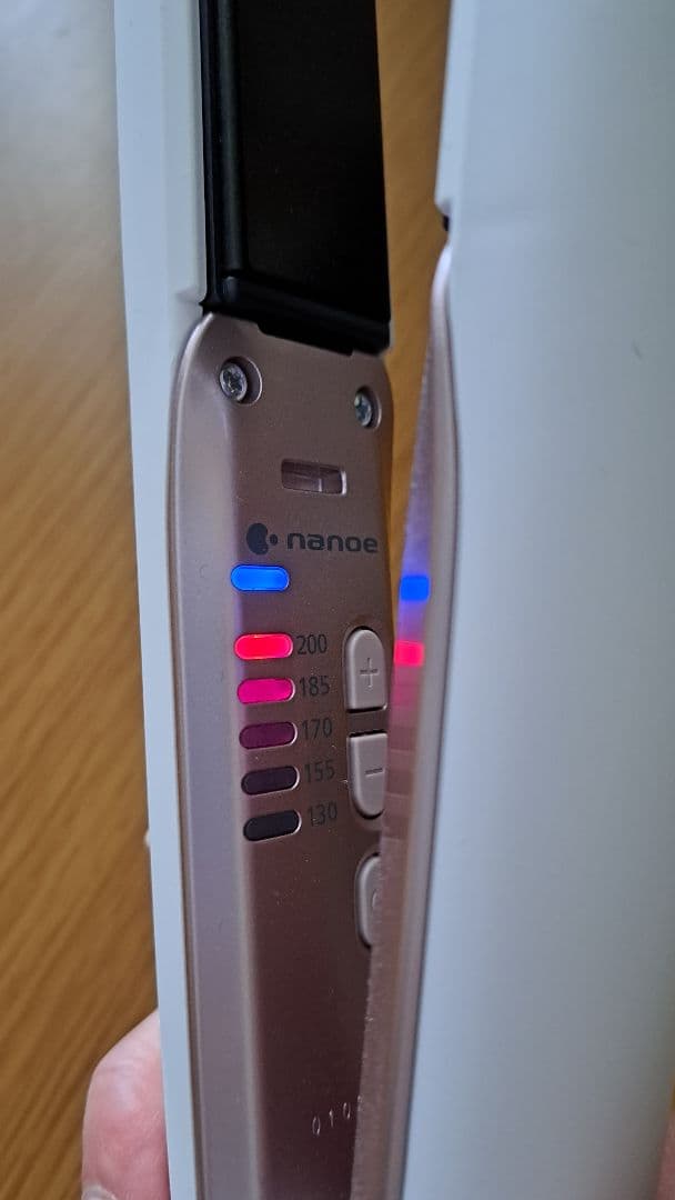 Panasonic ナノケア ストレートヘアアイロン ホワイト　美品