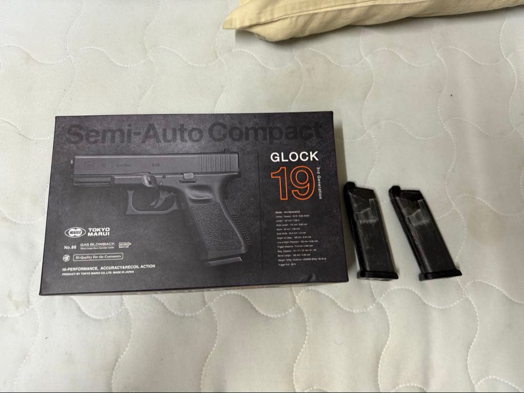 東京マルイ GLOCK 19 gen3 ガスブローバックハンドガン