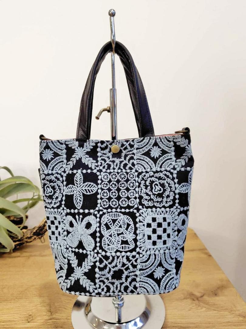 ミナペルホネン/forest tileフォレストタイルグレイ/バケツ型トート