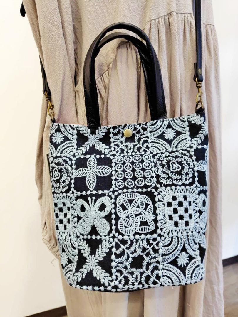 ミナペルホネン/forest tileフォレストタイルグレイ/バケツ型トート