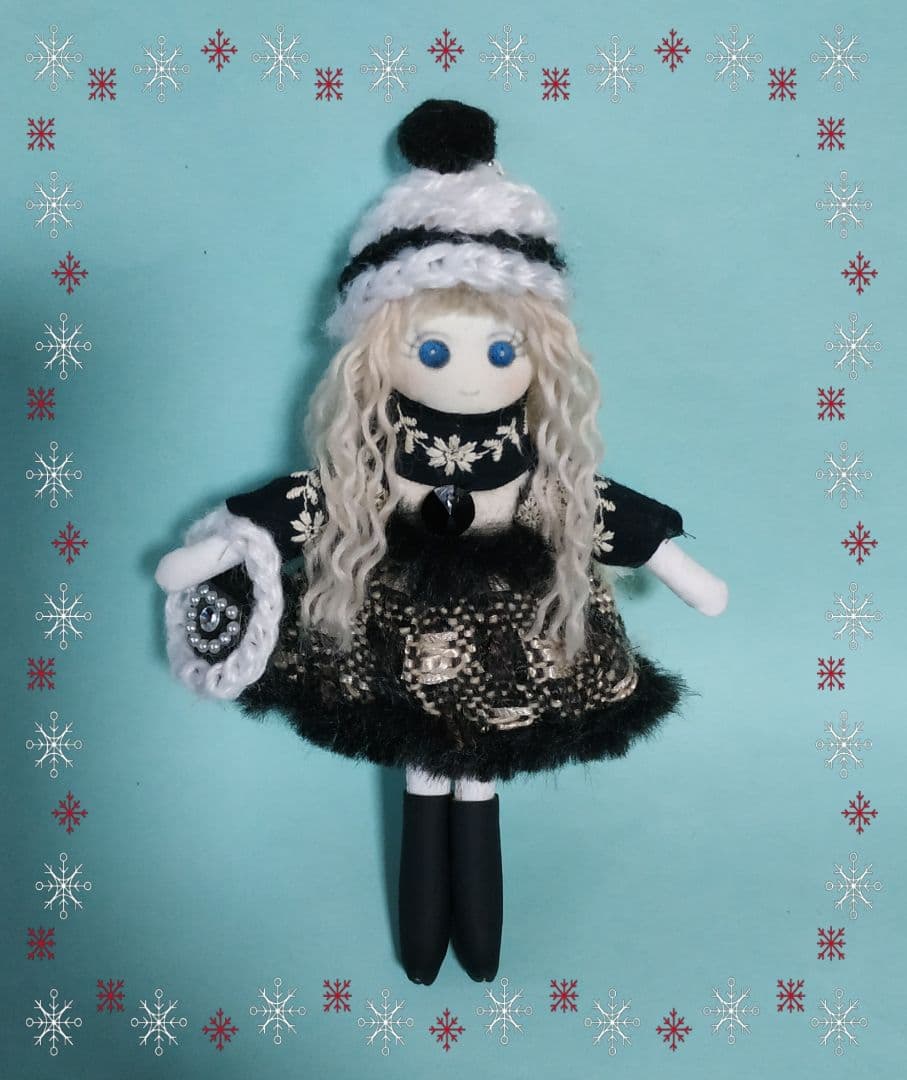 ドールチャーム　バッグチャーム　ハンドメイド　人形