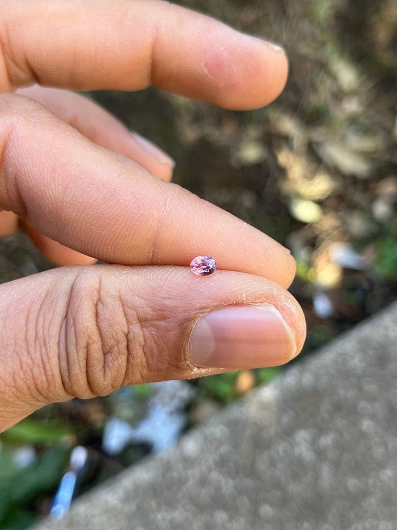 パパラチアサファイアルース 0.29ct 4.2 x 3.3 x 2.5mm