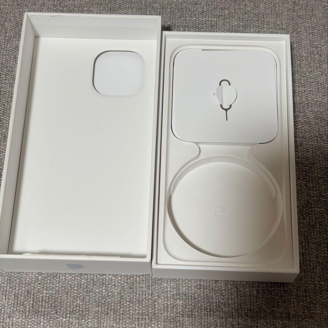 【美品】iPhone15 128GB ブルー SIMフリー 84% 箱あり