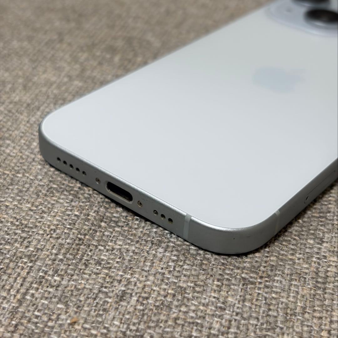 【美品】iPhone15 128GB ブルー SIMフリー 84% 箱あり