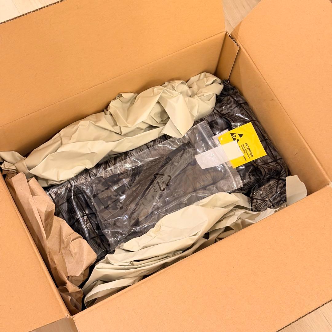 INNO3D GeForce RTX 5090 X3 OC 使用4週間 保証あり