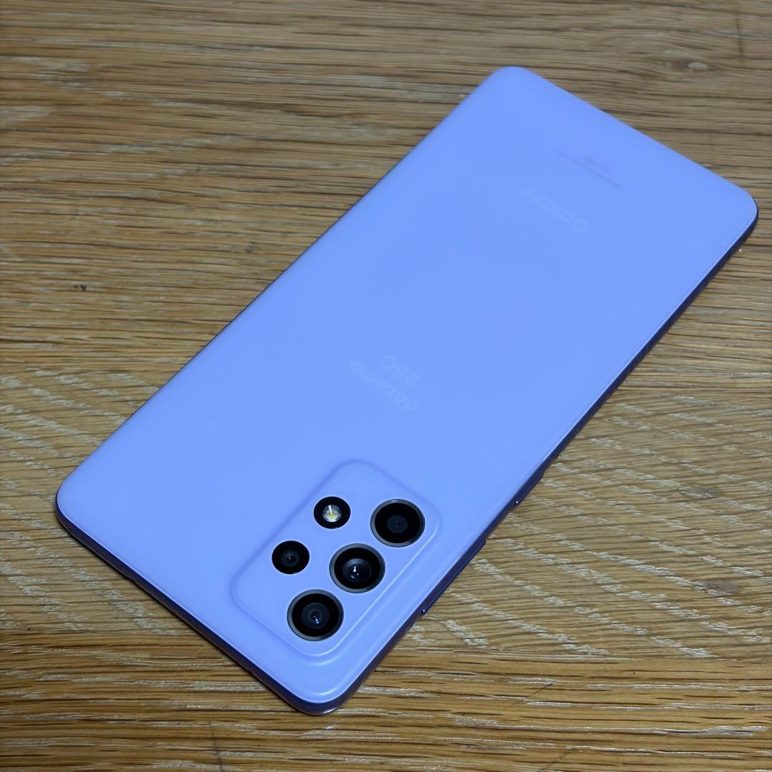 8200 Samsung Galaxy A52 SIMフリー