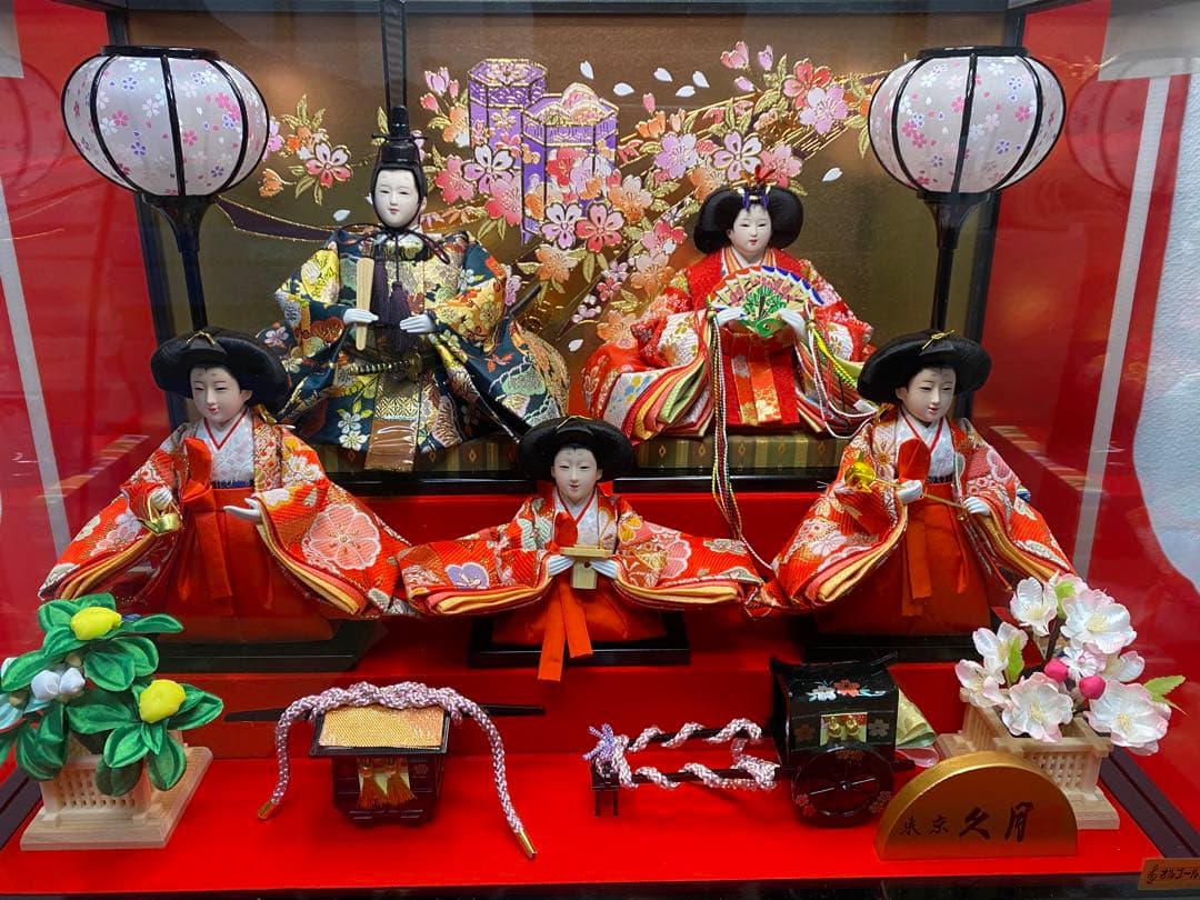 東京久月　雛人形親王五人飾りガラスケース入・間口約５４×奥行約３３×高さ約４３㎝