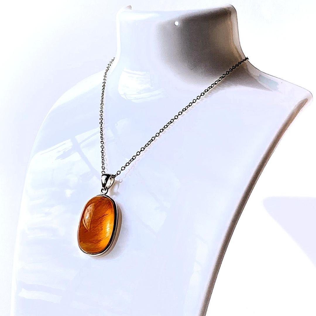 ちょっとお得な30%OFF【紅い針が舞う】紅針水晶 天然石ペンダントトップ