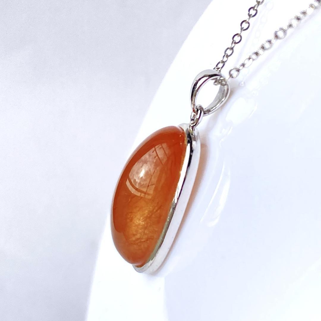 ちょっとお得な30%OFF【紅い針が舞う】紅針水晶 天然石ペンダントトップ