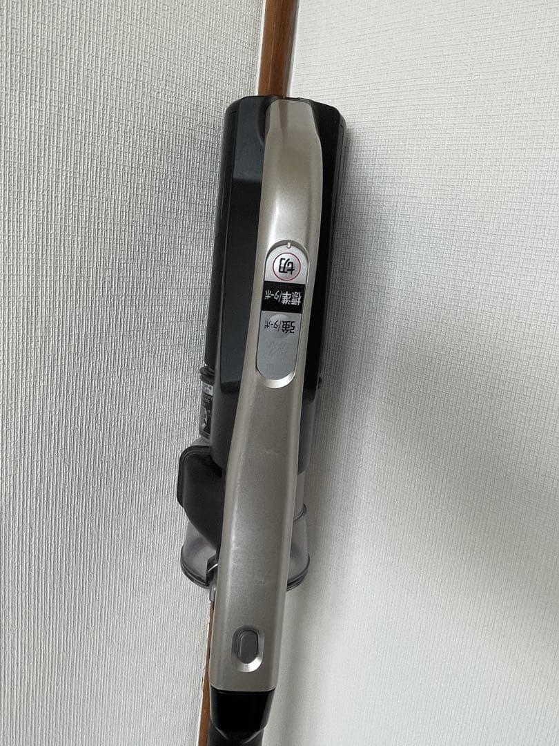 日立 PV-BL2H コードレス掃除機 動作確認済み スティッククリーナー