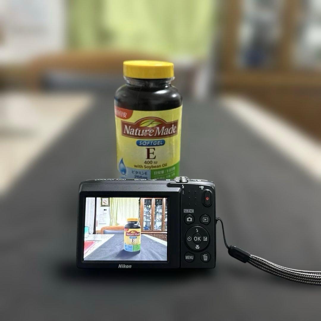 【動作確認済 】Nikon COOLPIX A100 デジタルカメラ　　シルバー