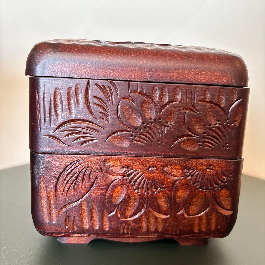 【美品/逸品】 一彫堂 軽井沢彫り 桜紋 小物入れ 小箱 二段 蓋付 伝統工芸
