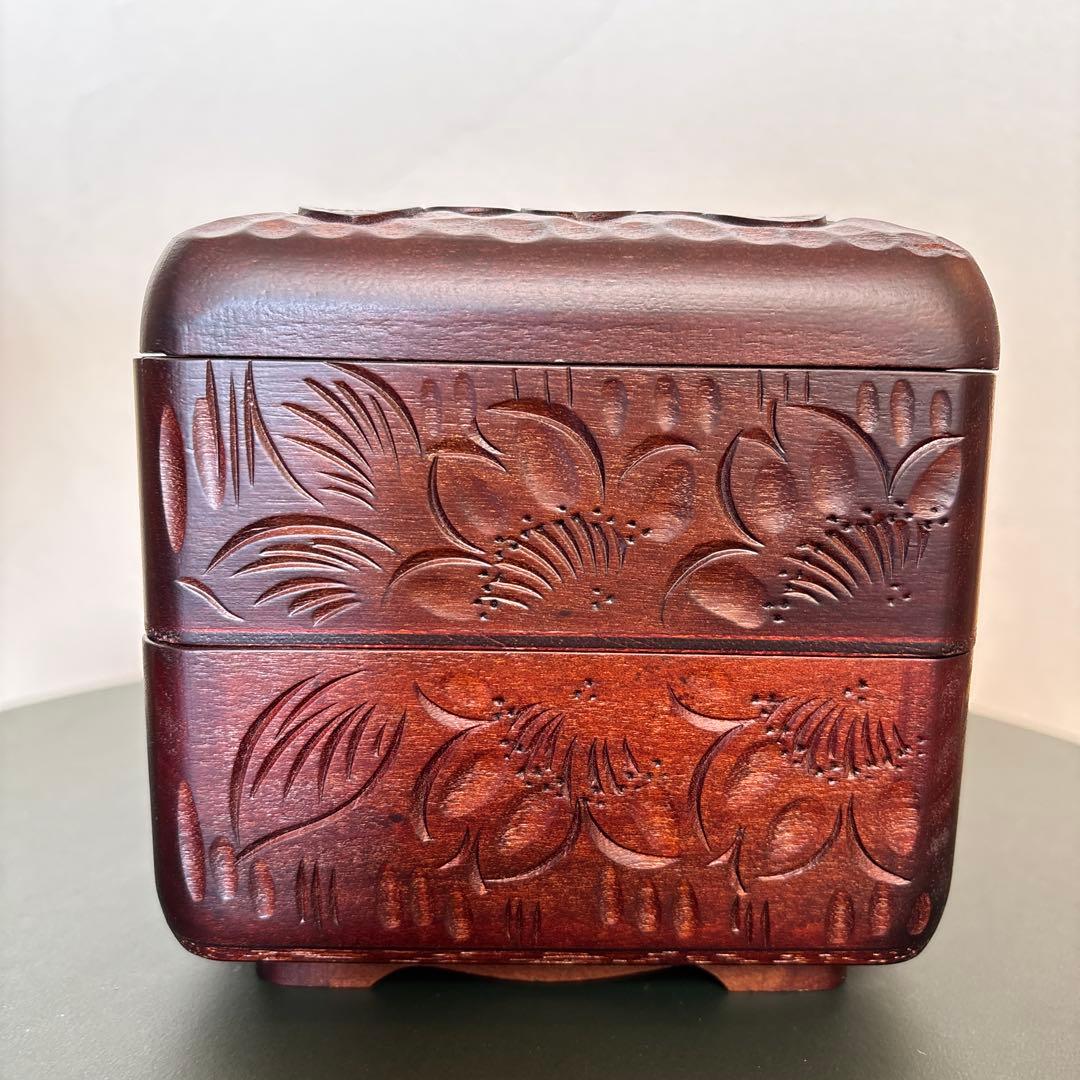 【美品/逸品】 一彫堂 軽井沢彫り 桜紋 小物入れ 小箱 二段 蓋付 伝統工芸