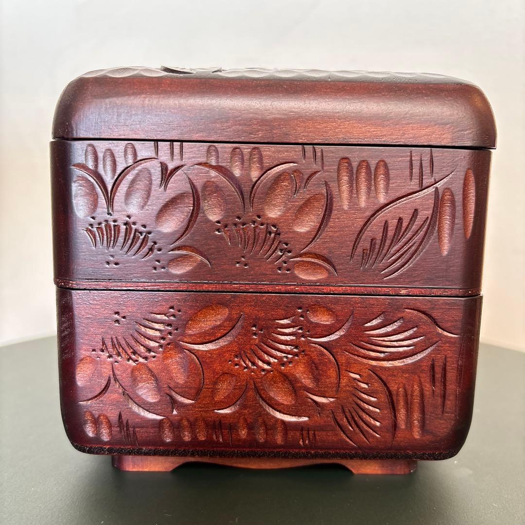 【美品/逸品】 一彫堂 軽井沢彫り 桜紋 小物入れ 小箱 二段 蓋付 伝統工芸