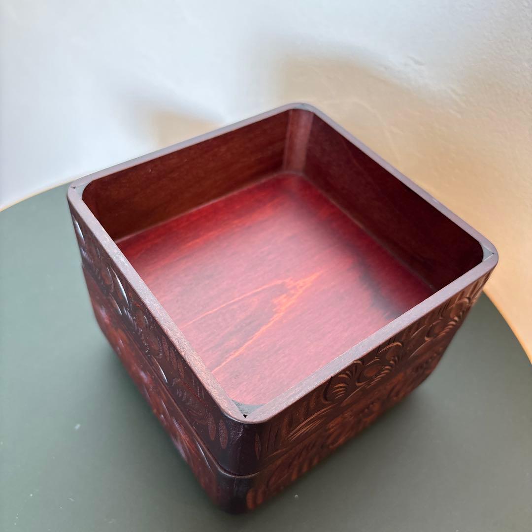 【美品/逸品】 一彫堂 軽井沢彫り 桜紋 小物入れ 小箱 二段 蓋付 伝統工芸