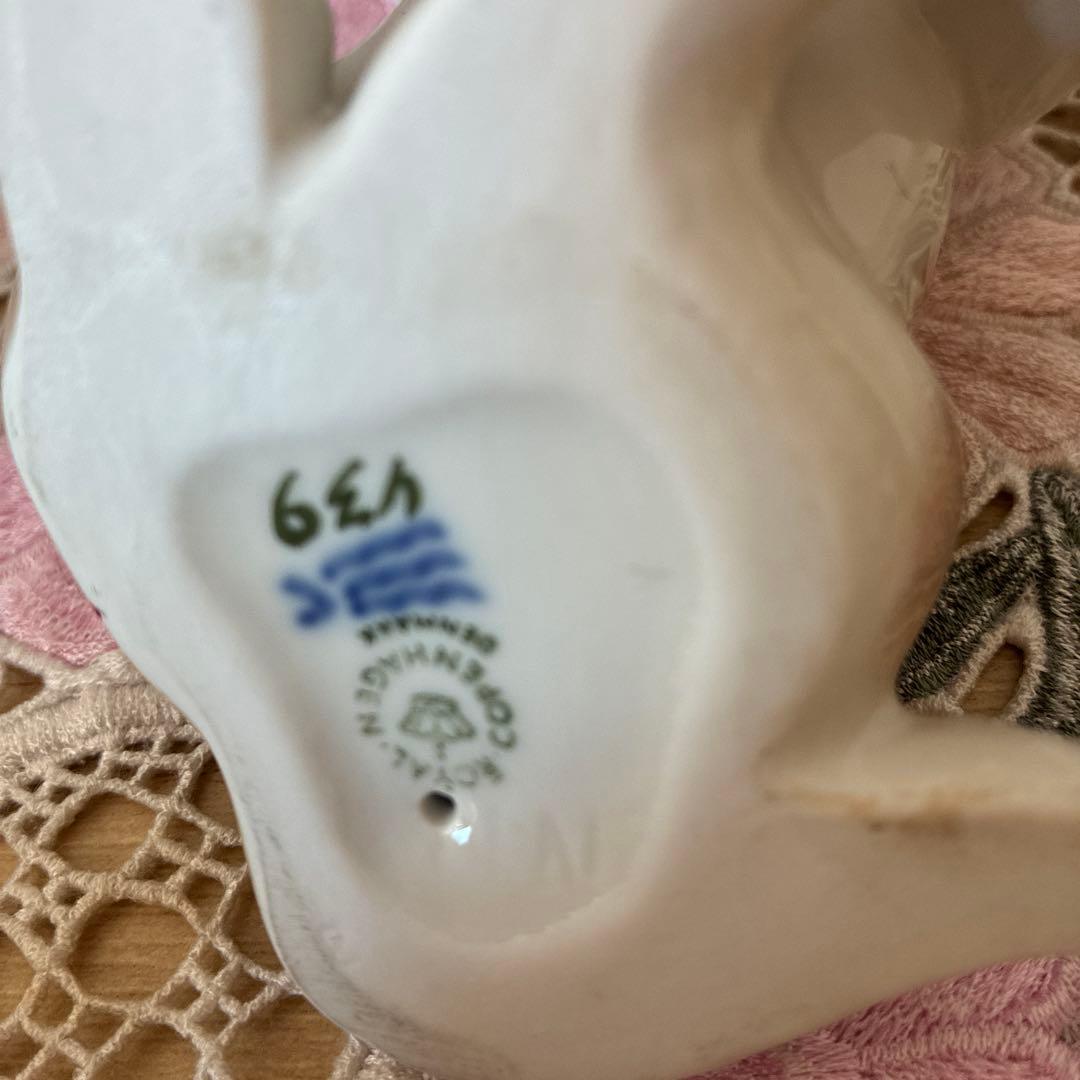 デンマーク製　ロイヤルコペンハーゲン　犬の置物