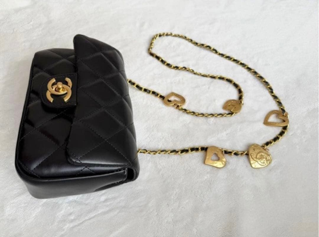 ともママCHANEL ショルダーバッグ　ハート　チェーン　ノベルティ