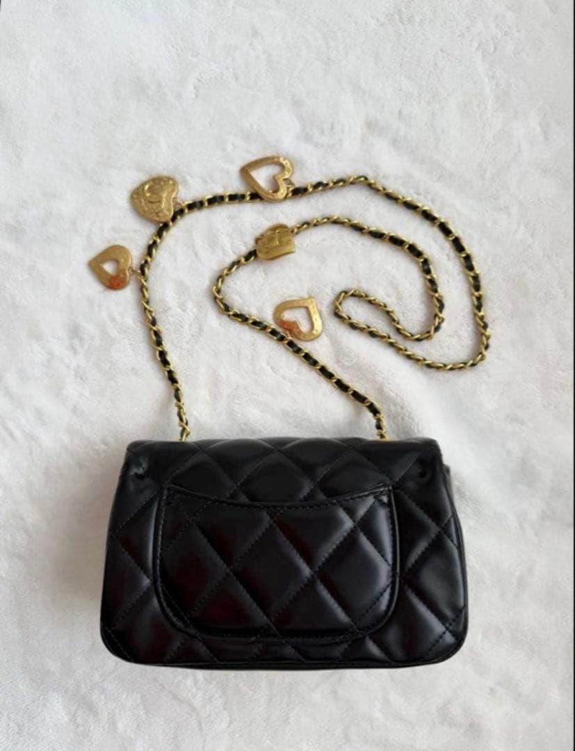 ともママCHANEL ショルダーバッグ　ハート　チェーン　ノベルティ