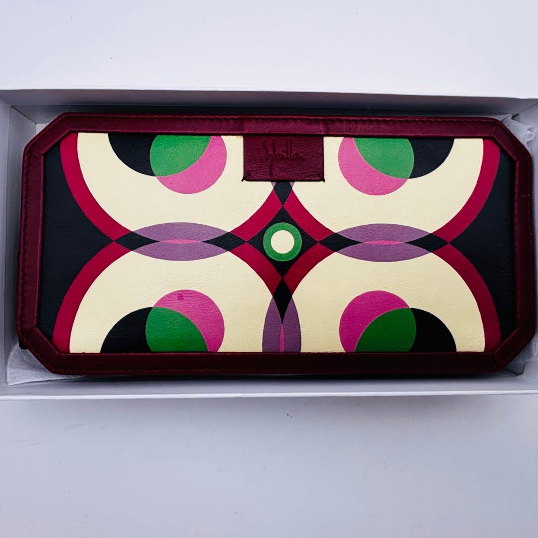 シビラ（Sybilla） ラウンドファスナー長財布