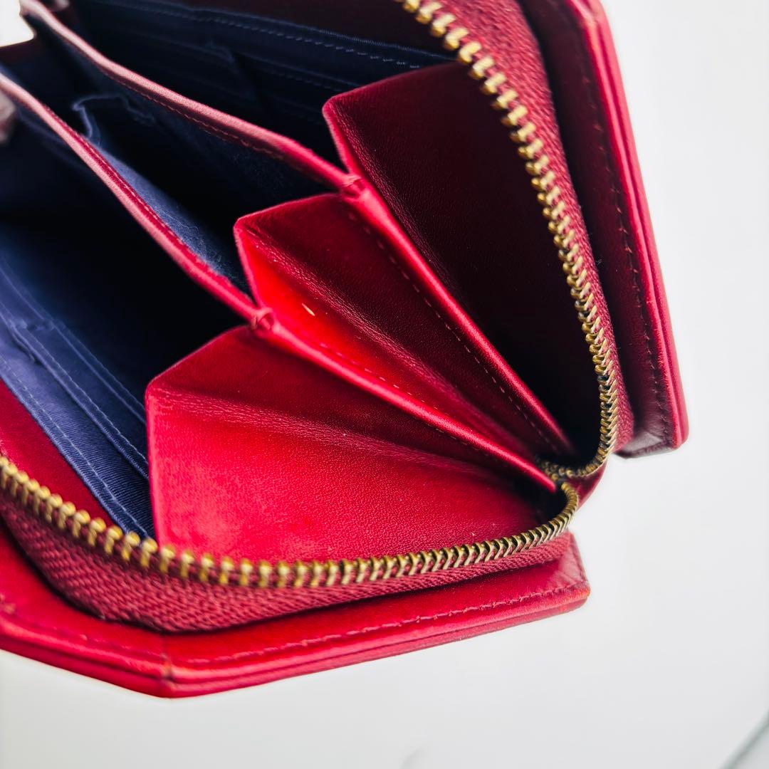 シビラ（Sybilla） ラウンドファスナー長財布