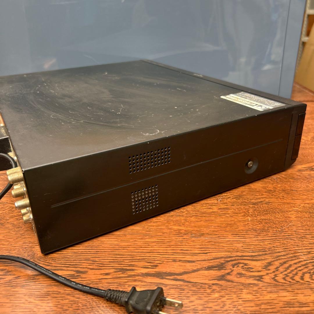 シャープ アクオス BD/HDD/VHS レコーダー BD-HDV22