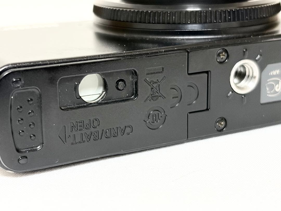 【美品・完動品】Canon PowerShot S90 PC1429 動作確認済