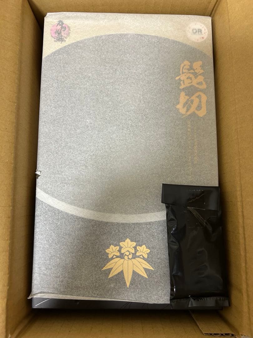 【美品】【未開封】刀剣乱舞 髭切 膝丸 1/8スケールフィギュア 特典付き