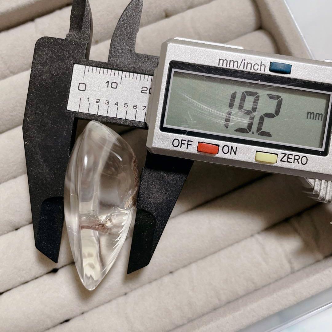 九尾の狐 狐 ガーデンクォーツ 稲荷 ペンダント トップ クォーツインクォーツ