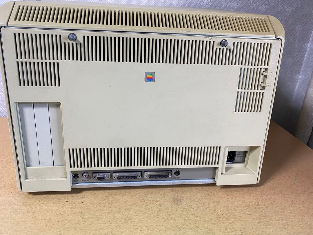 Apple Lisa 2.0 / Macintosh XL 起動可能 1983年