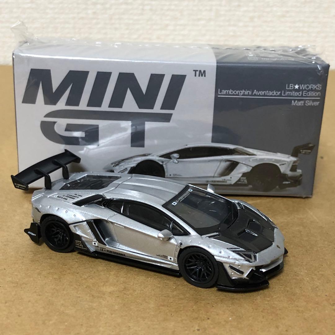 MINI GT　LBワークス　ランボルギーニ アヴェンタドール　マット シルバー