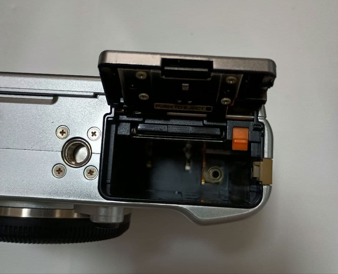 fujifilm x-a1　全体的に難あり