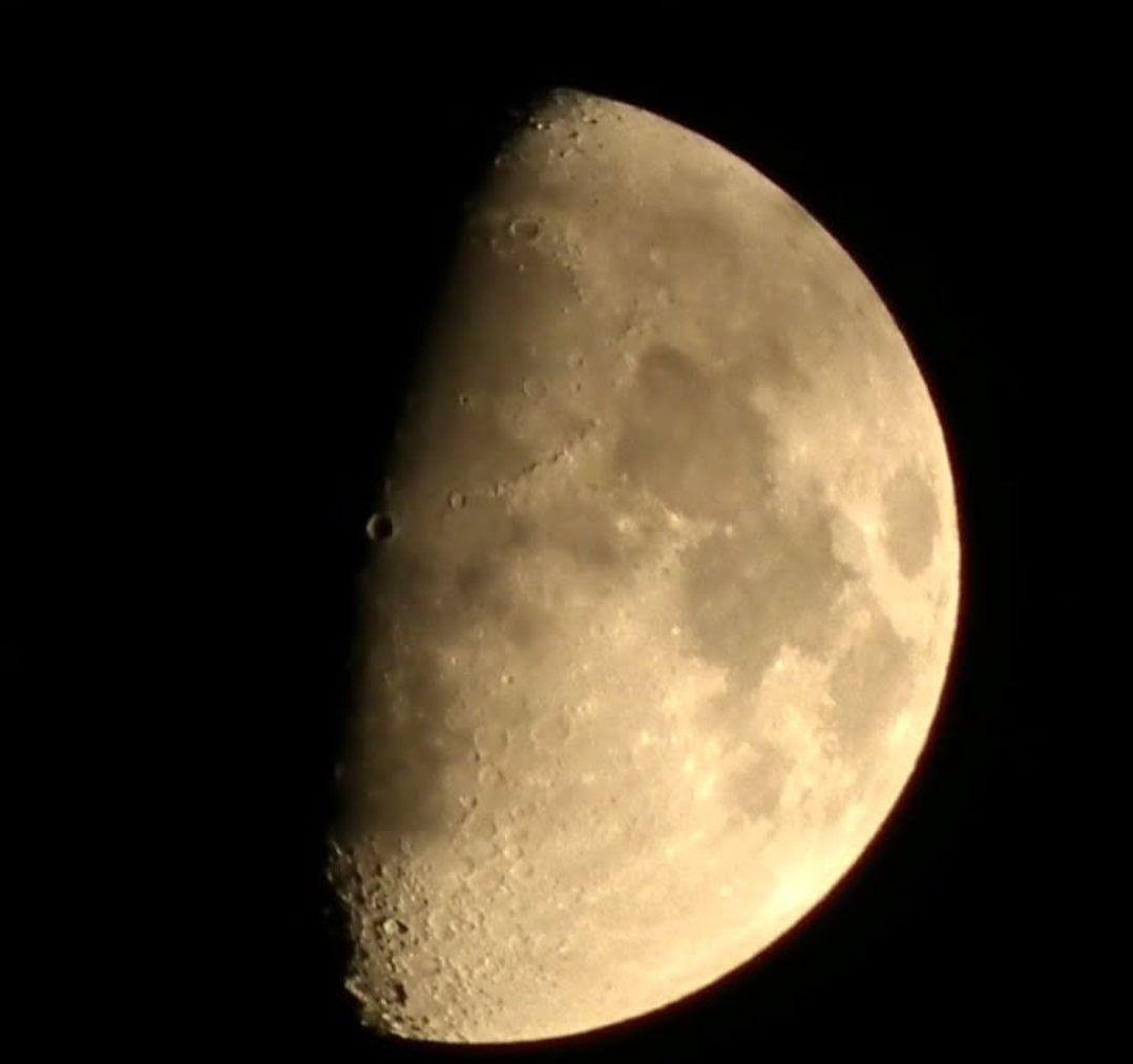 FINPIX HS 10　30倍　本体のみ