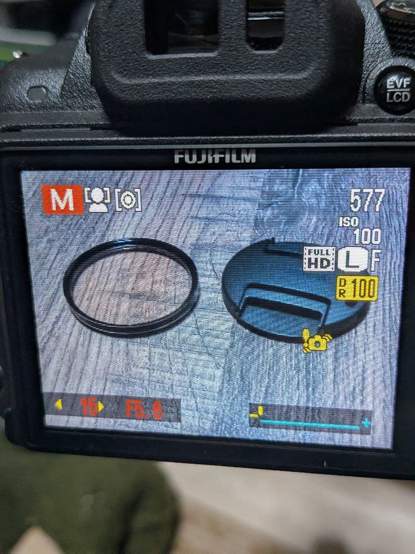 FINPIX HS 10　30倍　本体のみ