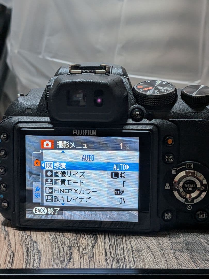FINPIX HS 10　30倍　本体のみ