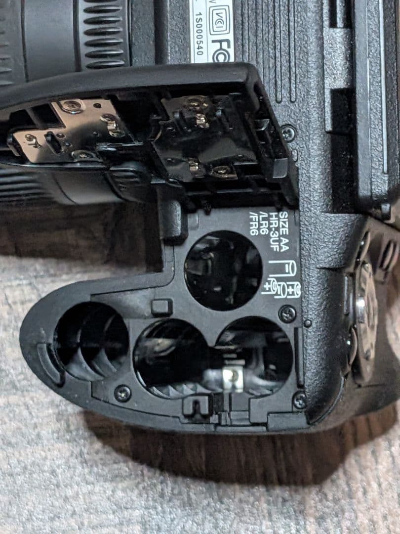 FINPIX HS 10　30倍　本体のみ