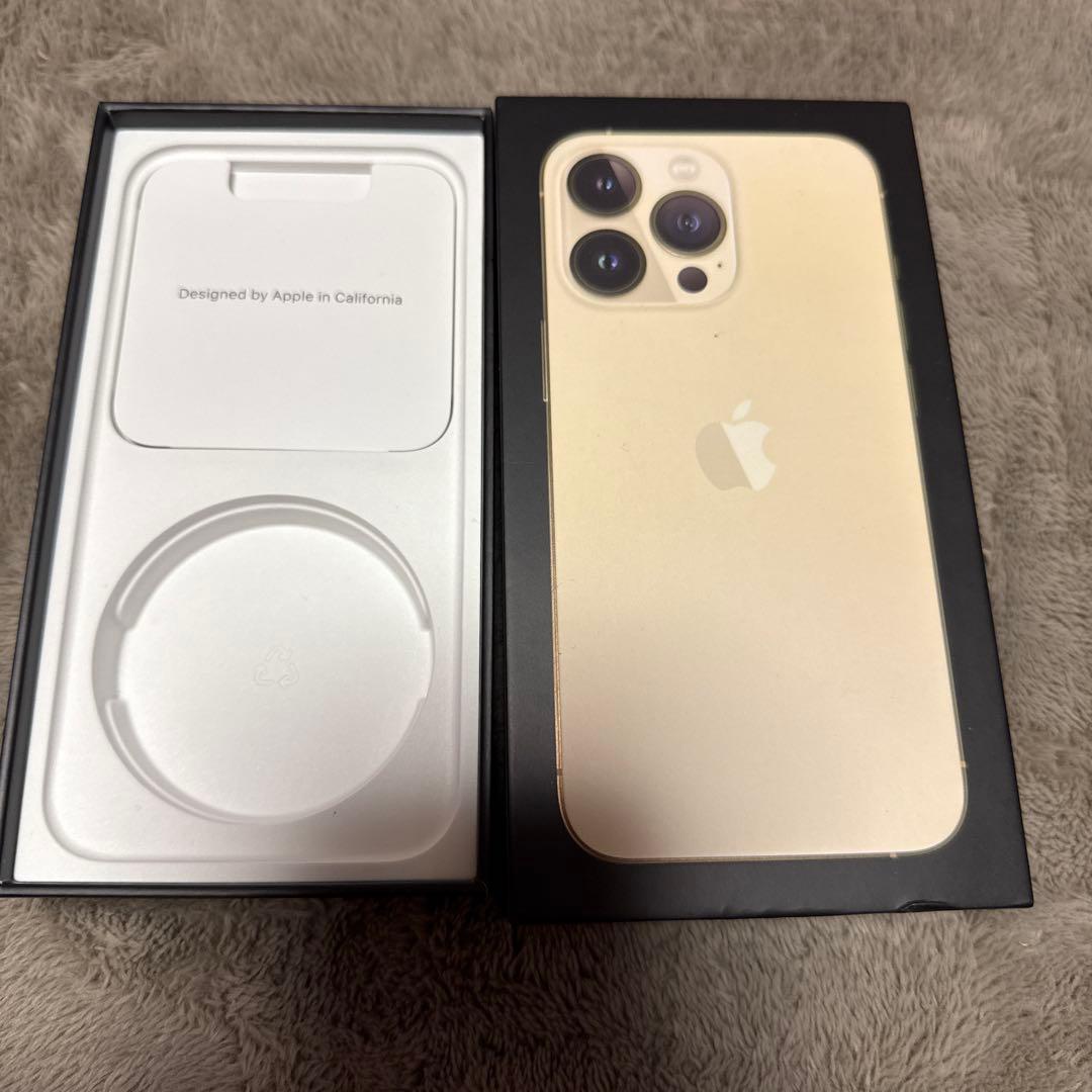 Apple iPhone 13 Pro 256G ゴールド　 バッテリー100%