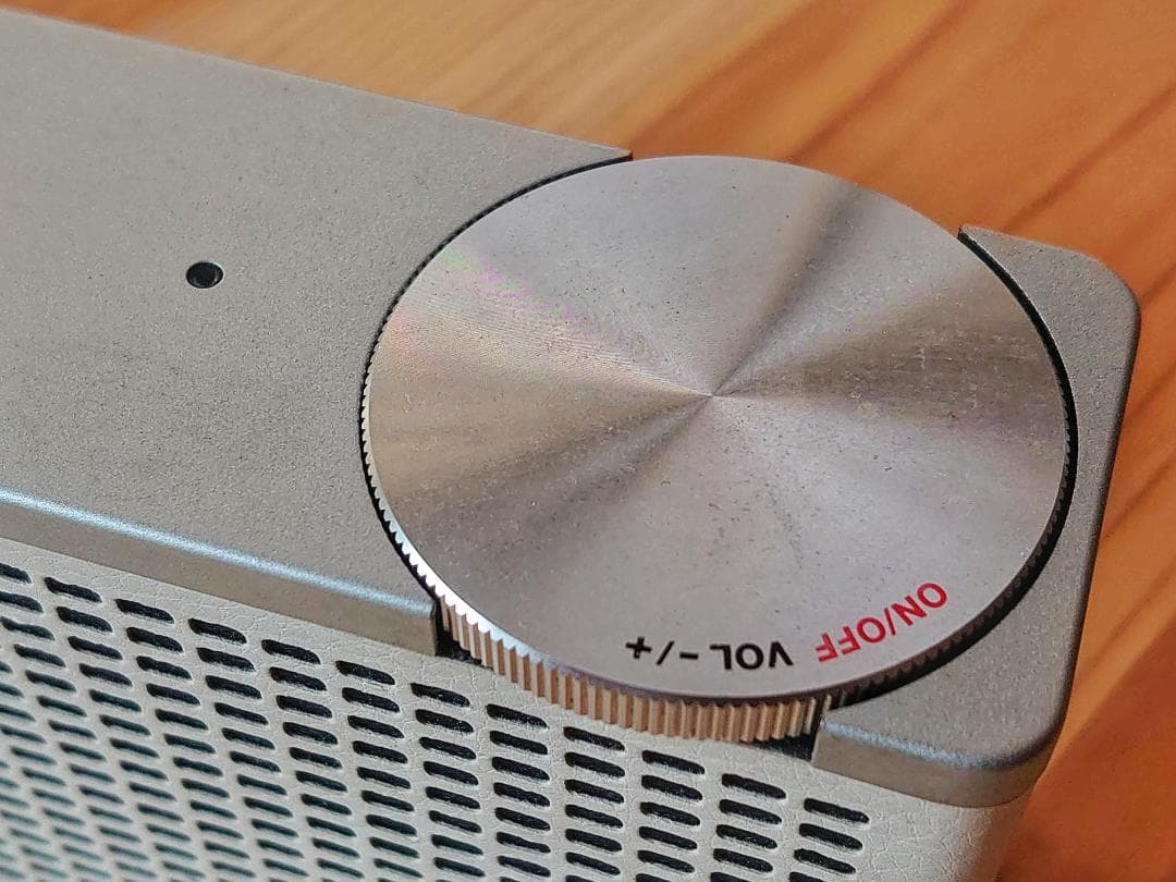 スピーカー・ウーファー geneva touring xs