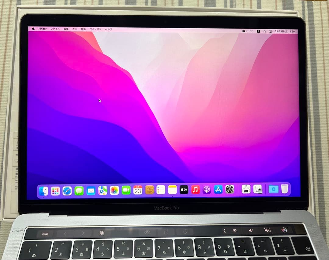 MacBook Pro 13インチ Mid 2019 i7/16G/512G