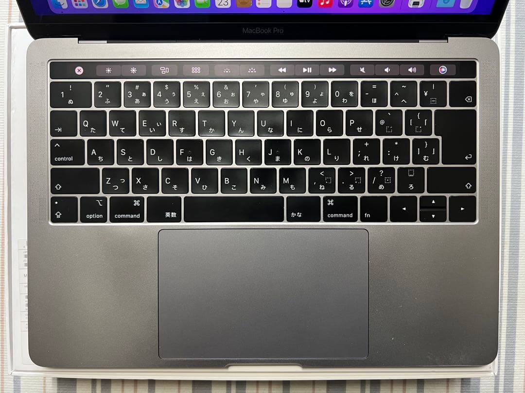 MacBook Pro 13インチ Mid 2019 i7/16G/512G