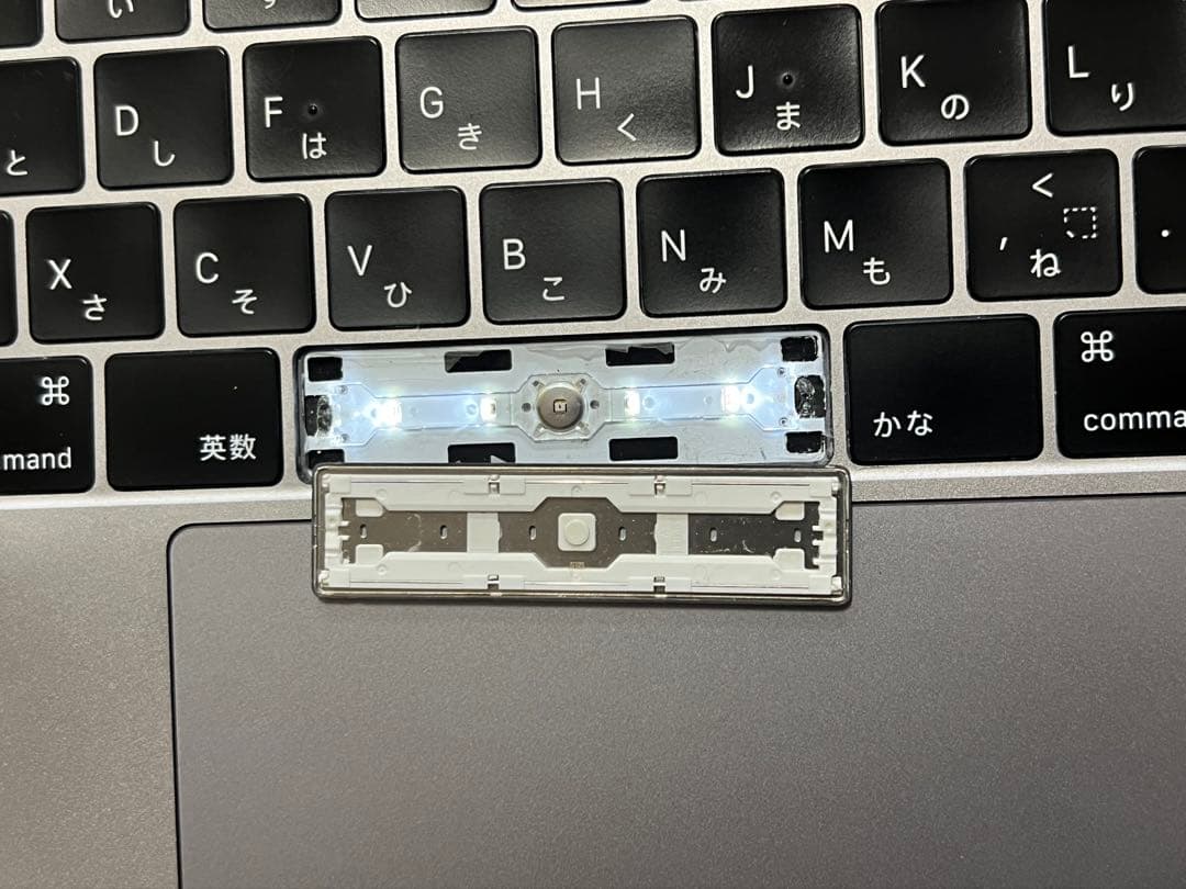 MacBook Pro 13インチ Mid 2019 i7/16G/512G