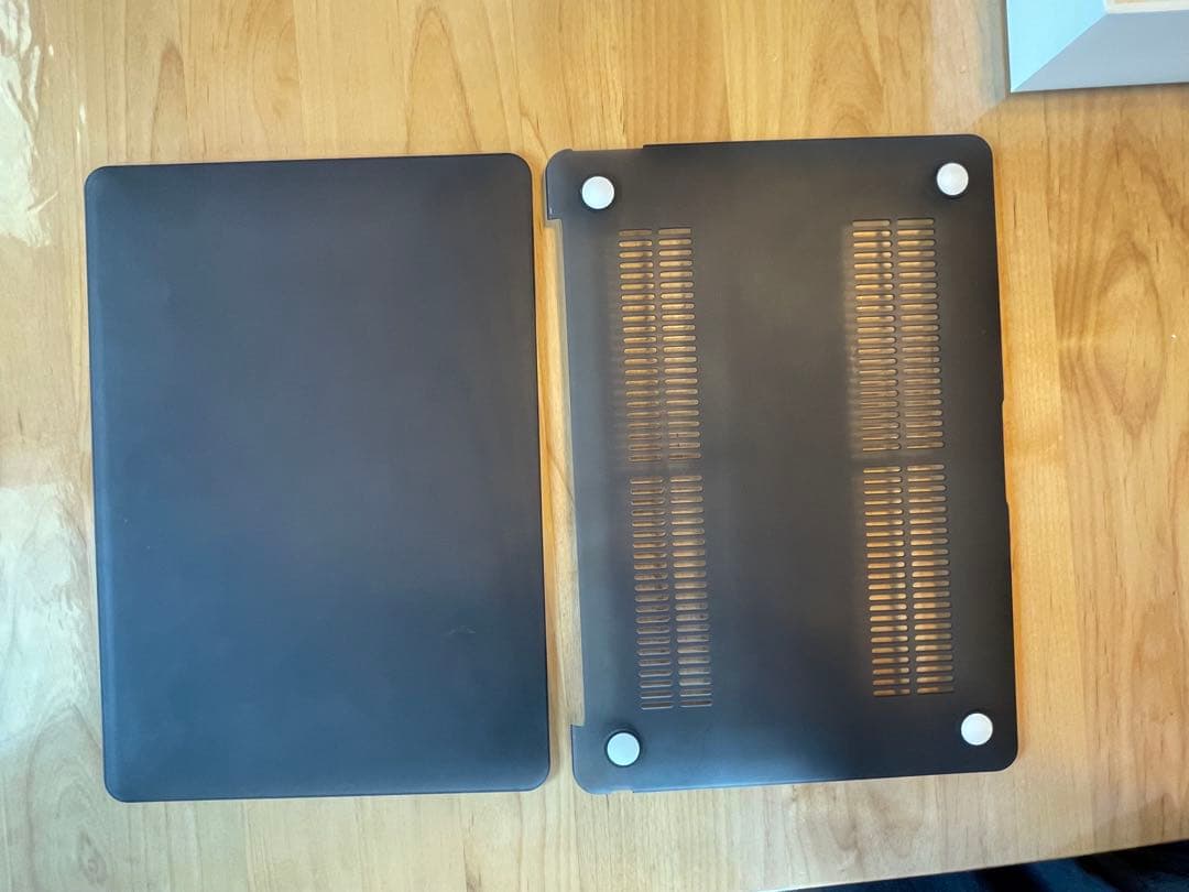 専用ケース付【美品】13インチMacBook Air - スペースグレイ