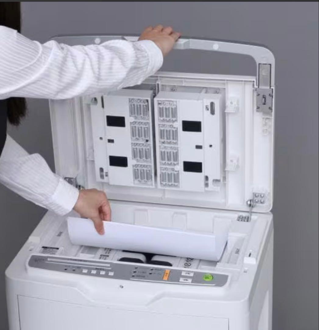 【50%オフ送料込】アイリスオーヤマ AFS320C 業務用シュレッダー