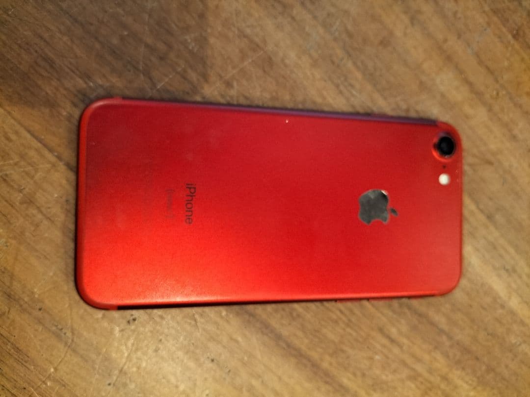 iPhone 7 MPRX2J/A A1779 中古 動作確認済み