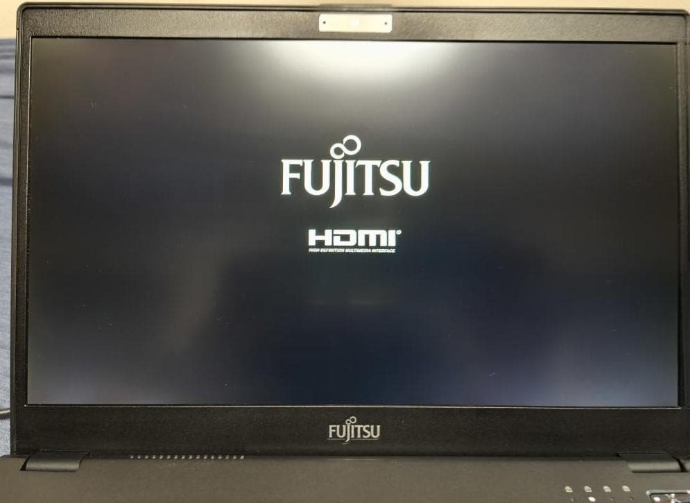 富士通 FMV LIFRBOOK U-939 Core i5-8365U