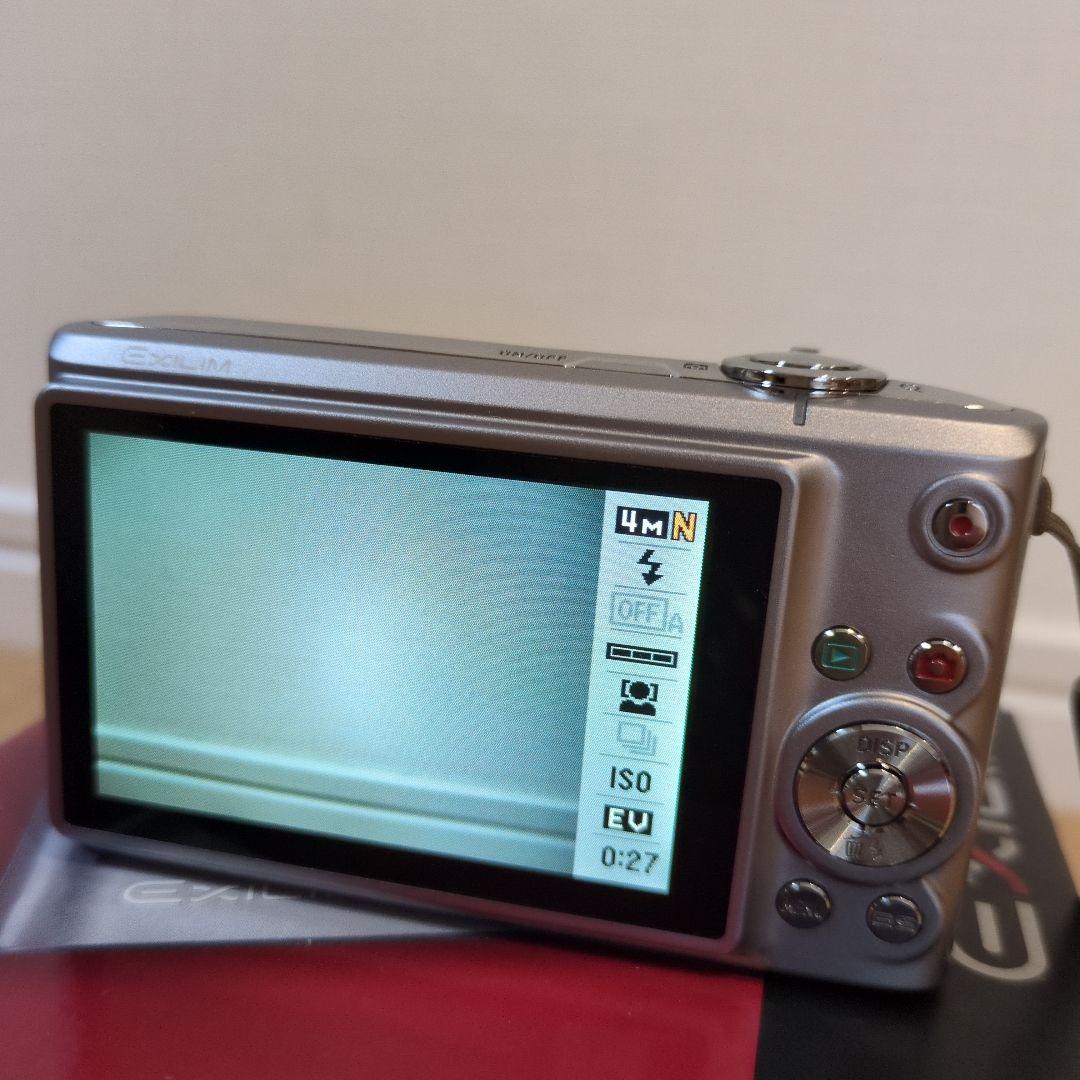 CASIO EX-Z200 デジタルカメラ