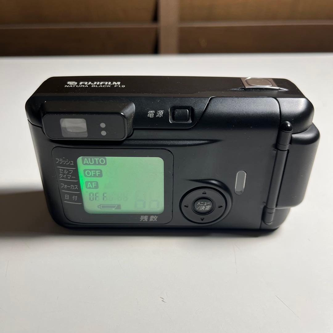 FUJIFILM NATURA 35mm コンパクトカメラ ブラック