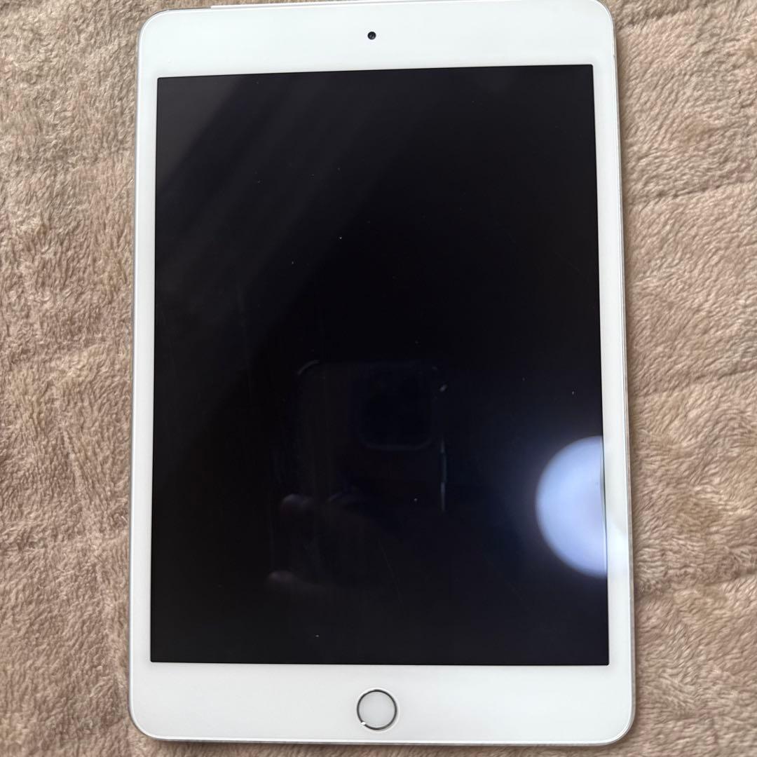 Apple iPad mini 4 ホワイト 7.9インチ 本体